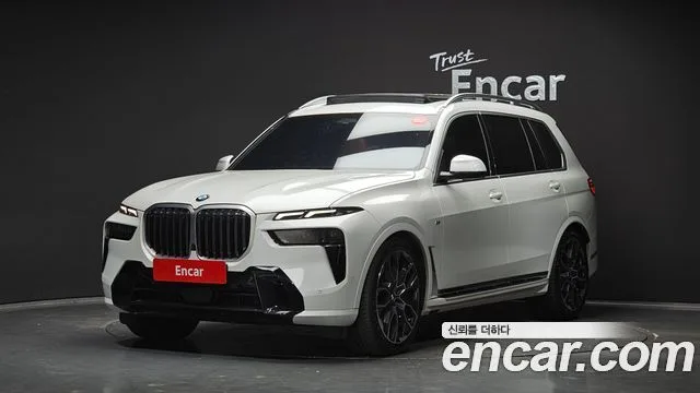 2024 BMW X7