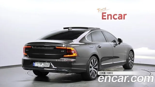 2023 Volvo S90, foto 2