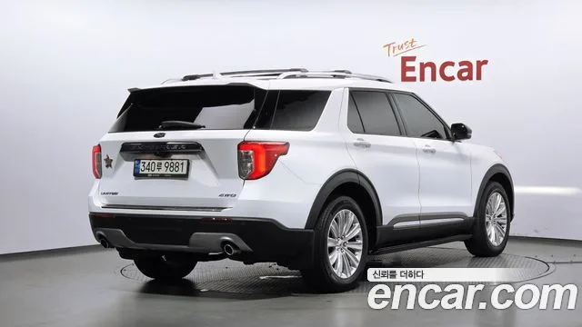2021 Ford Explorer, foto 2