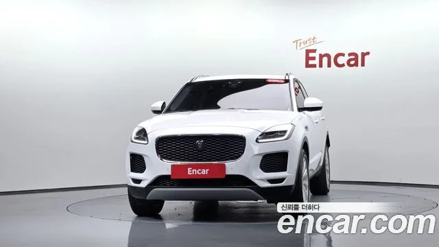 2019 Jaguar E-PACE, foto 2
