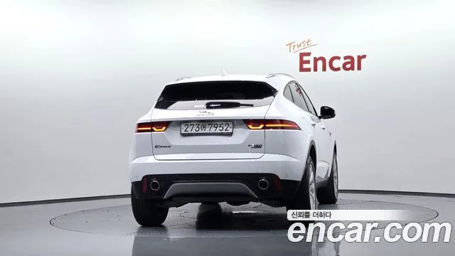 2019 Jaguar E-PACE, foto 3