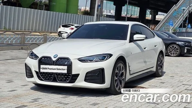 2024 BMW i4