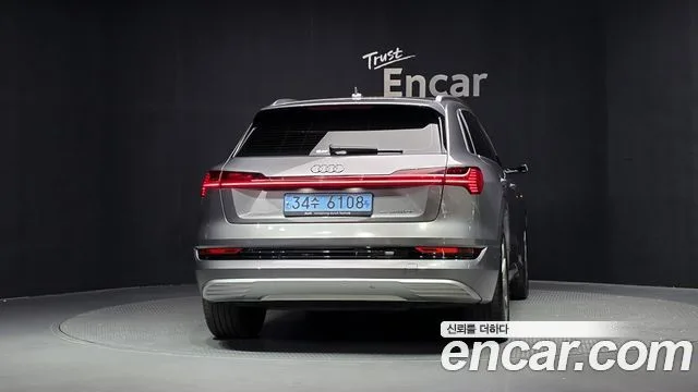 2023 Audi e-tron, foto 4