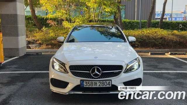2016 Mercedes-Benz C-Class