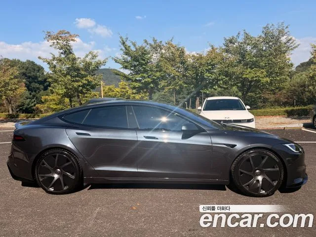 2026 Tesla Model S, foto 3