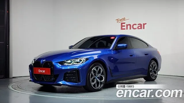 2024 BMW i4