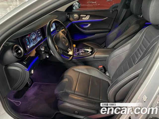 2017 Mercedes-Benz E-Class, foto 4