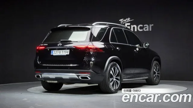 2024 Mercedes-Benz GLE-Class