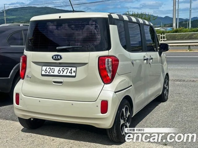 2016 Kia Ray, foto 4