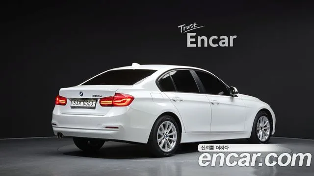 2016 BMW 3-Series, foto 2