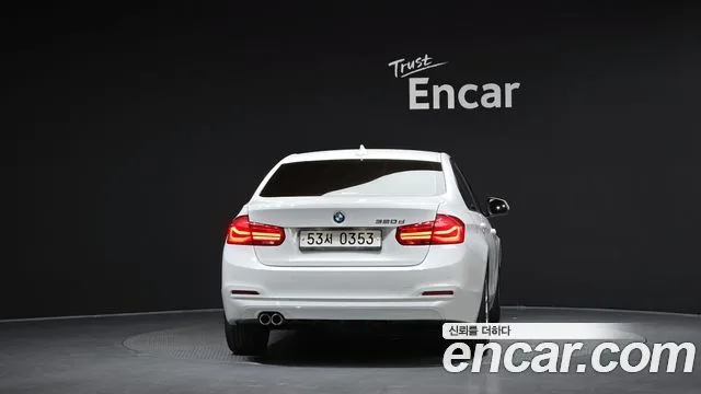 2016 BMW 3-Series, foto 4
