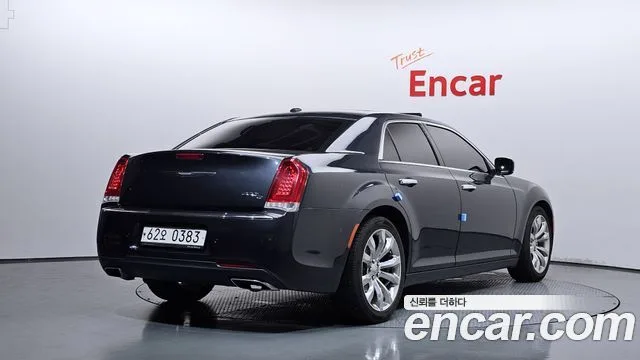 2016 Chrysler 300C, foto 2