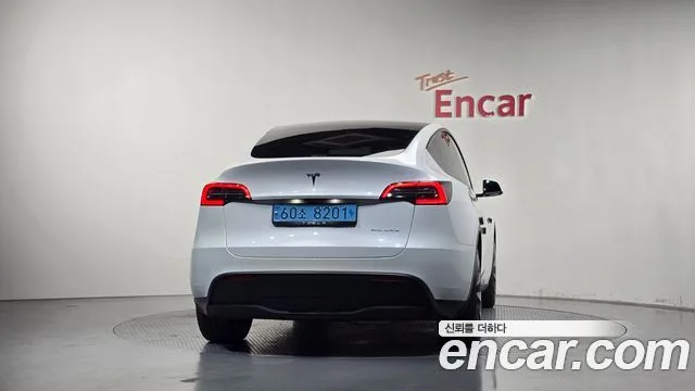 2022 Tesla Model Y, foto 3