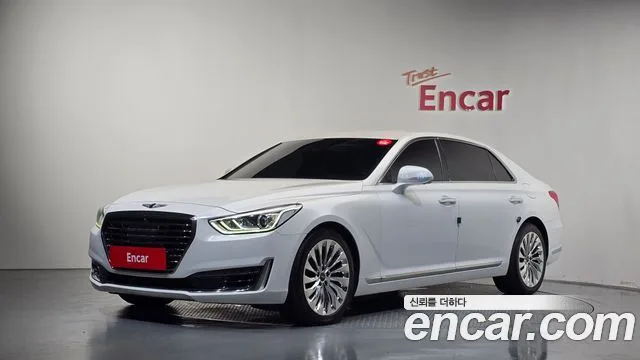 2016 Genesis EQ900