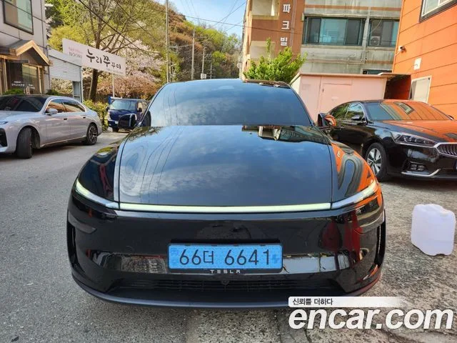 2026 Tesla Model Y