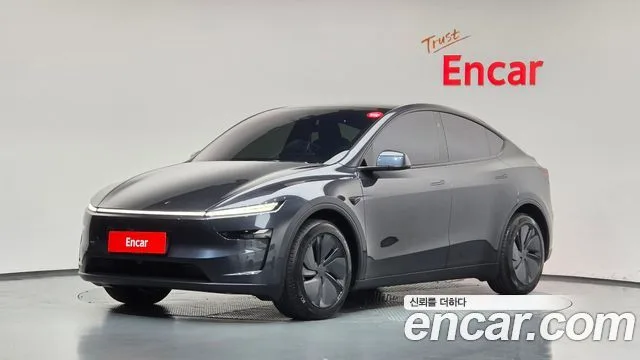 2025 Tesla Model Y