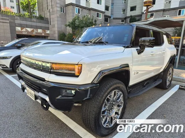 2026 GMC Hummer EV