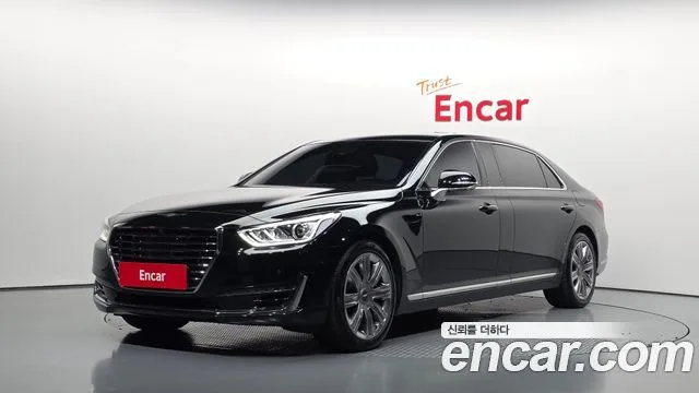 2016 Genesis EQ900