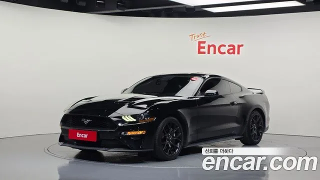 2020 Ford Mustang