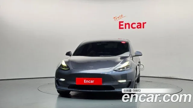 2022 Tesla Model 3, foto 3