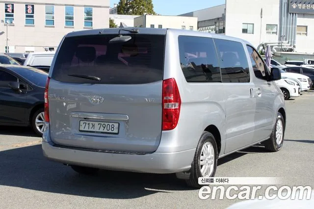 2017 Hyundai Starex, foto 4