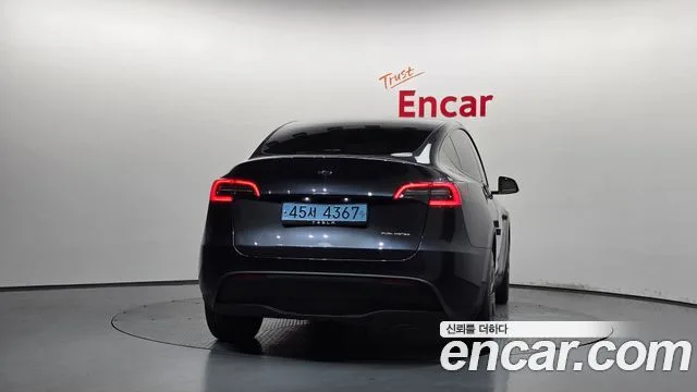 2024 Tesla Model Y, foto 4