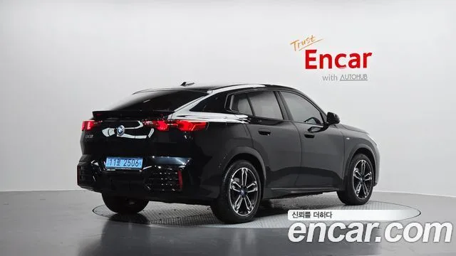 2024 BMW iX2