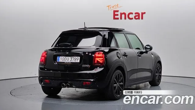 2019 Mini Cooper, foto 2