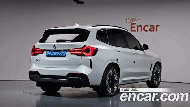 2024 BMW iX3