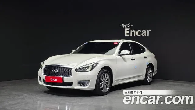 2018 Infiniti Q70