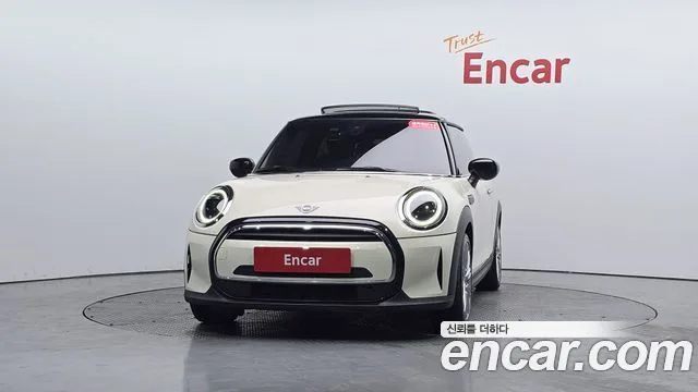 2022 Mini Cooper, foto 2