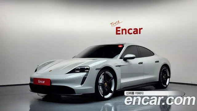 2022 Porsche Taycan