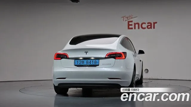 2020 Tesla Model 3, foto 4
