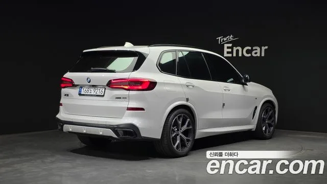 2023 BMW X5, foto 2