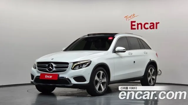 2017 Mercedes-Benz GLC-Class