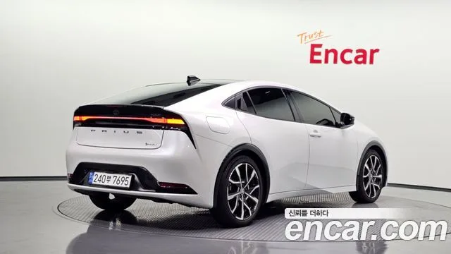 2024 Toyota Prius