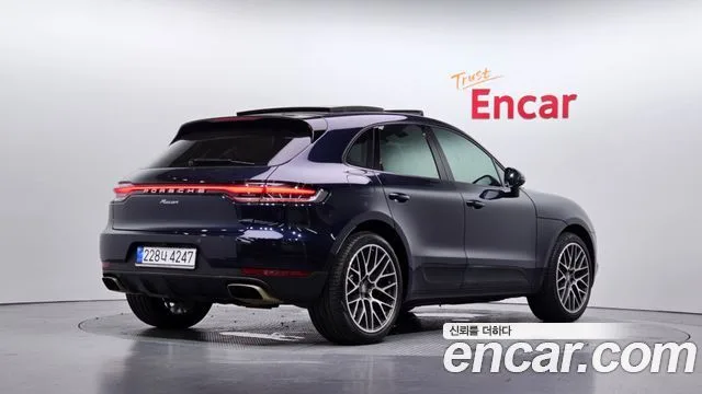 2021 Porsche Macan