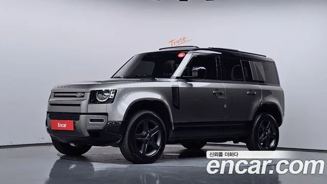 2025 Land Rover Defender