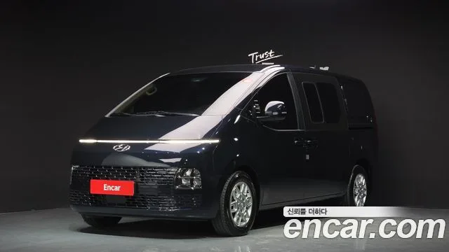 2023 Hyundai Staria