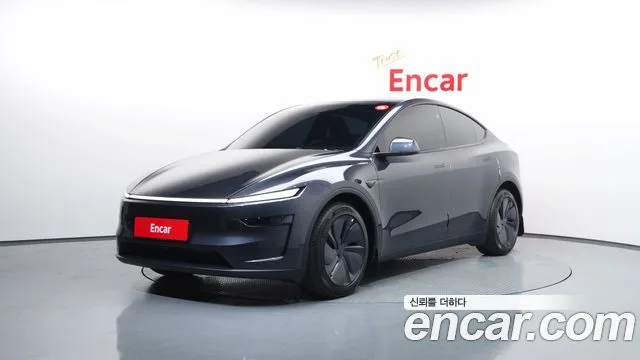 2025 Tesla Model Y