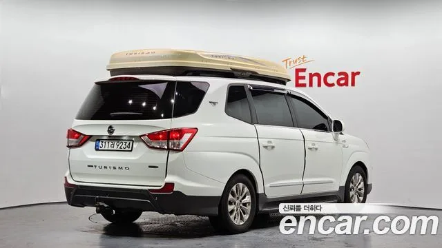 2016 KG Mobility Korando, foto 2