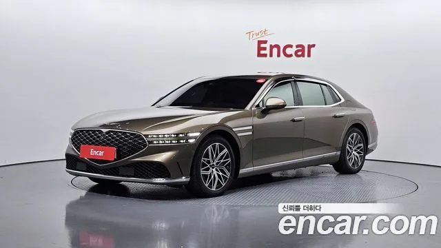 2022 Genesis G90