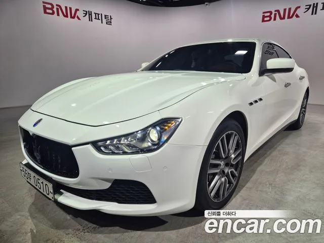 2016 Maserati Ghibli