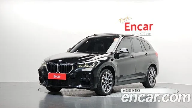 2022 BMW X1