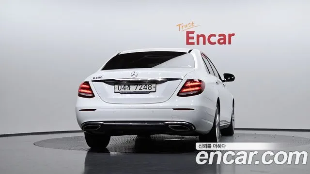 2017 Mercedes-Benz E-Class, foto 4