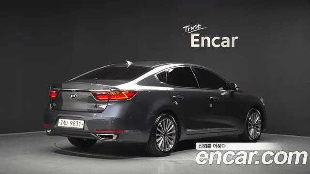 2017 Kia K7, foto 2