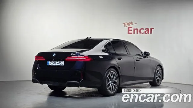 2026 BMW 5-Series, foto 2
