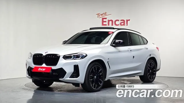 2025 BMW X4