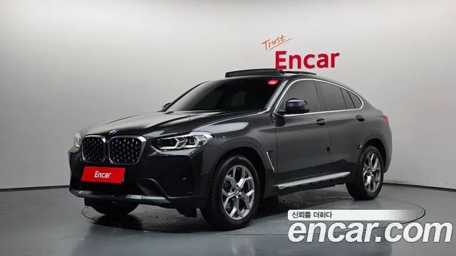 2022 BMW X4