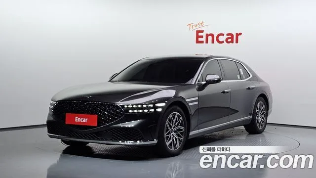 2023 Genesis G90